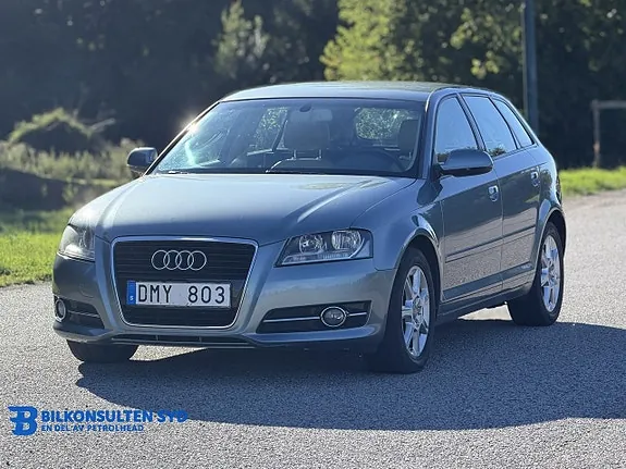 Audi A3 2011 photo 3