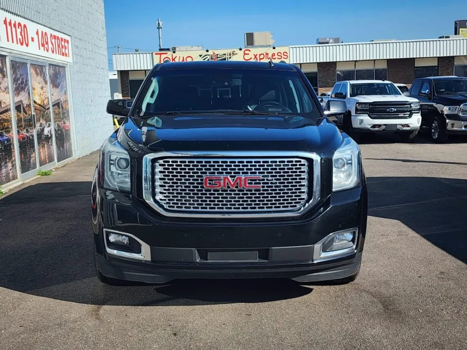 GMC Yukon 2015 photo 2