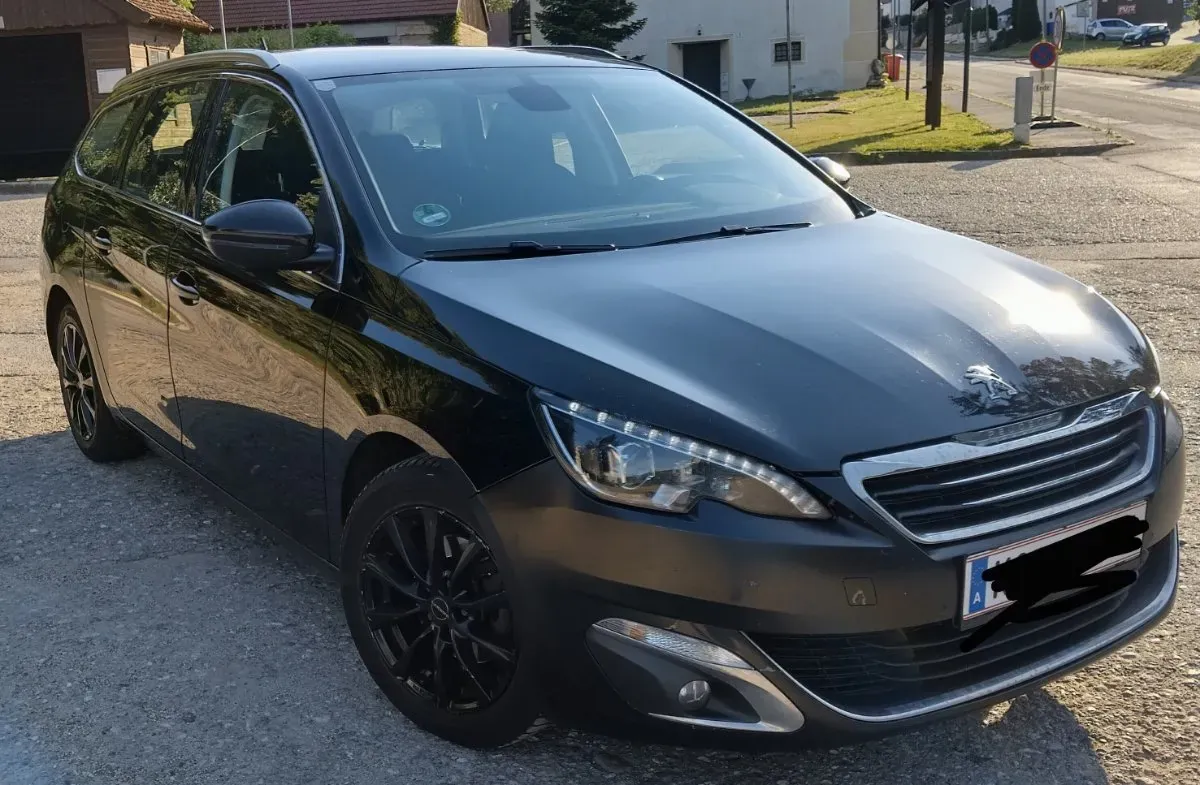 Peugeot 308 2016 photo 2