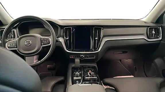 Volvo V60 2022 photo 4