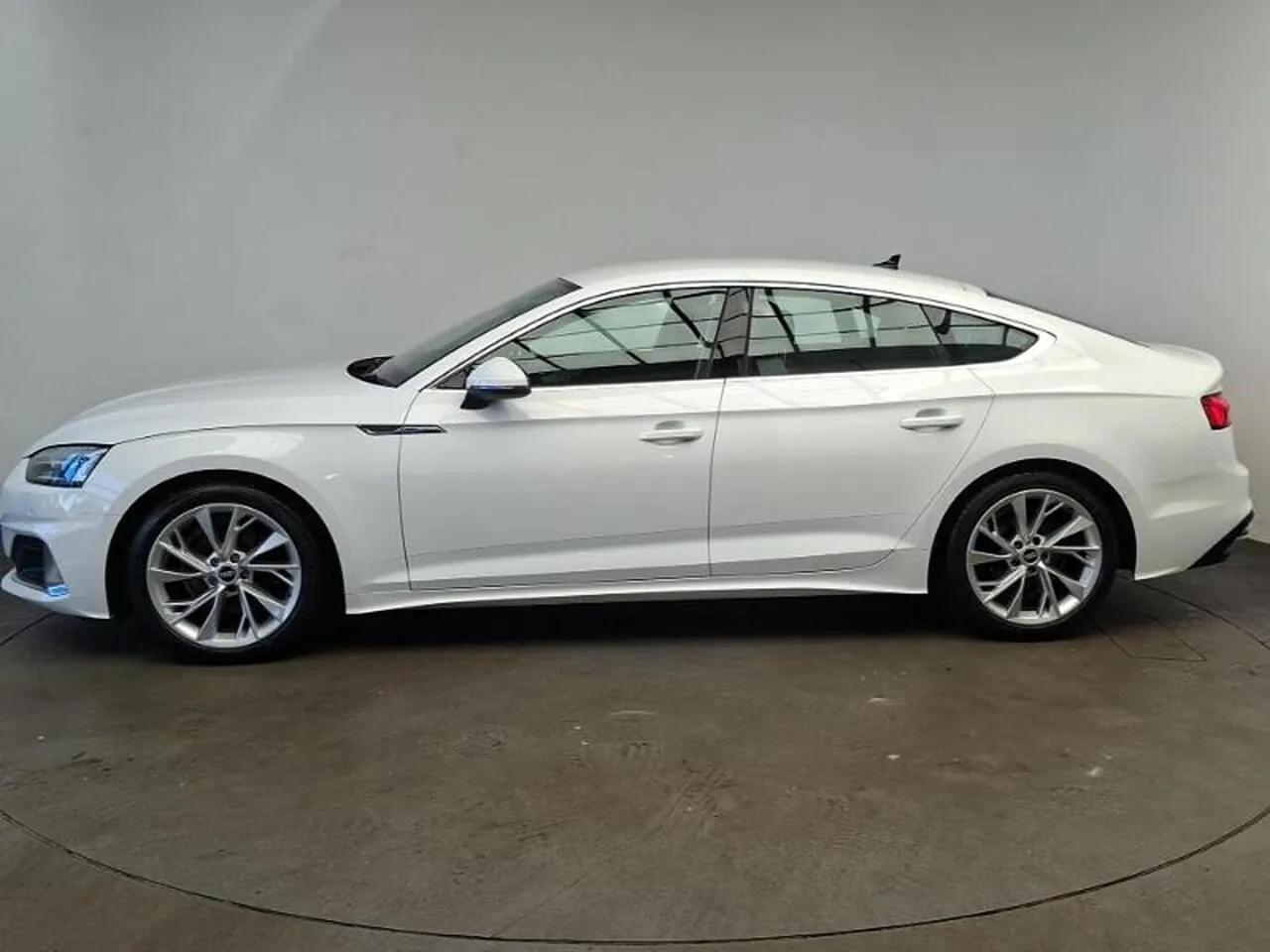 Audi A5 2021 photo 4