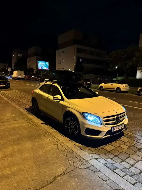 Mercedes-Benz Gla 2014 photo 2