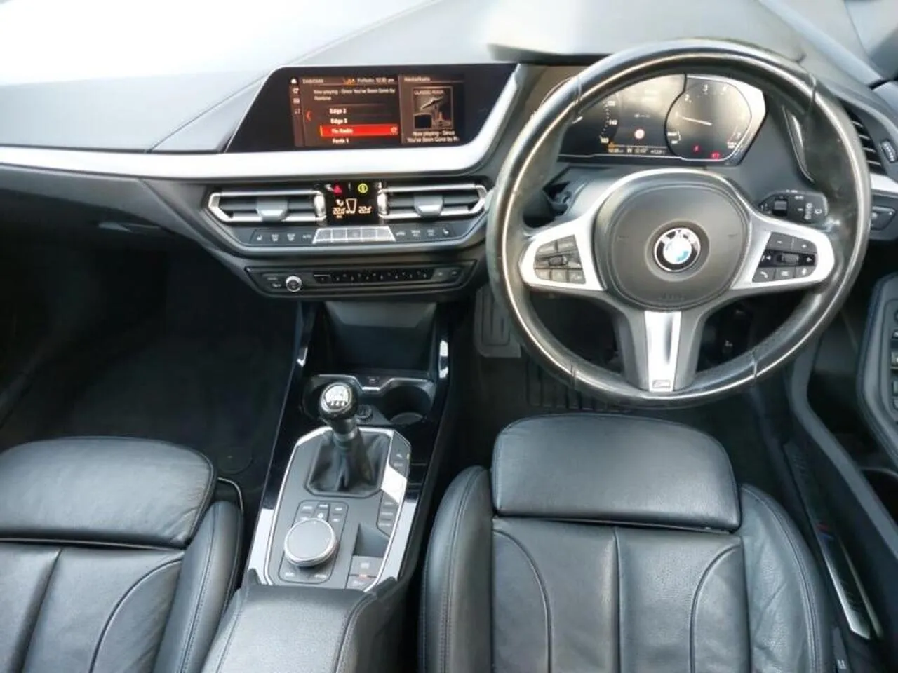 BMW 1 Series 2020 photo 3