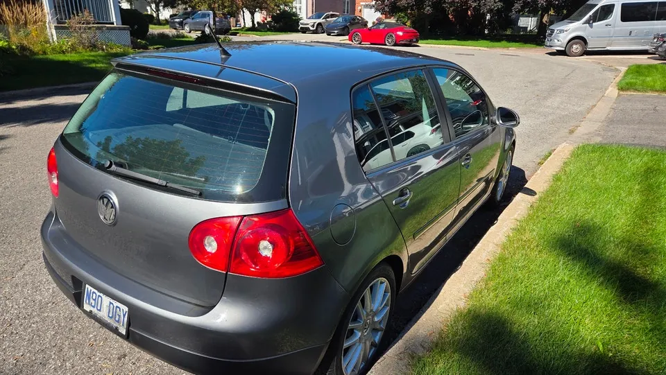 Volkswagen Rabbit 2009 photo 2
