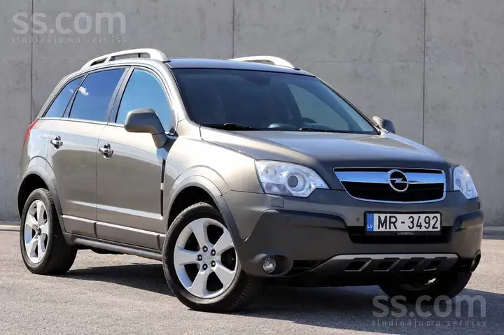 Opel Antara 2008 photo 2