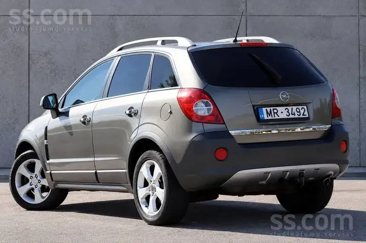 Opel Antara 2008 photo 4