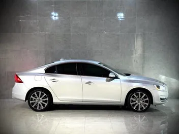 Volvo S60 2014 photo 3