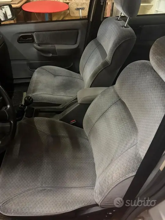 Ford Sierra 1992 photo 4