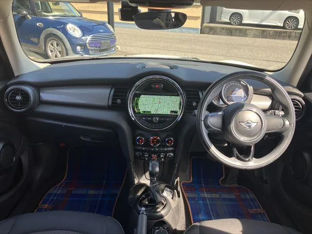 Mini Cooper 2016 photo 2