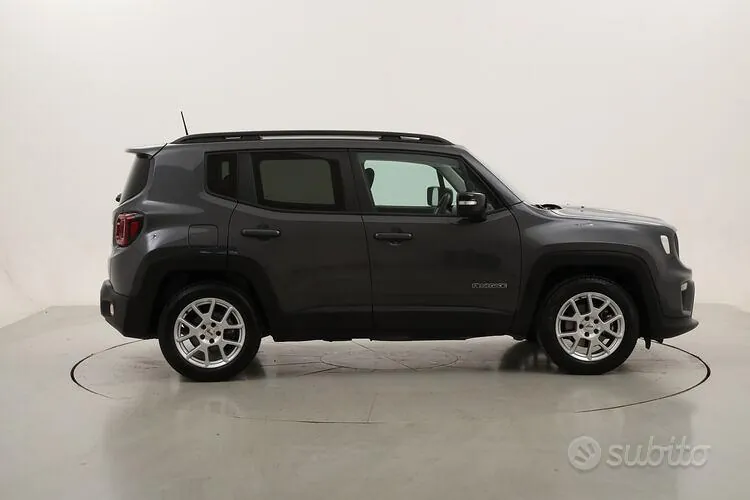 Jeep Renegade 2023 photo 3