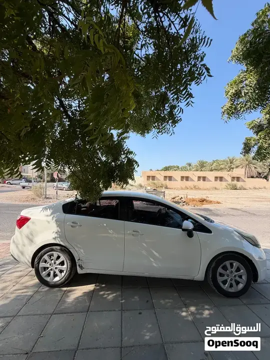 Kia Rio 2015 photo 2