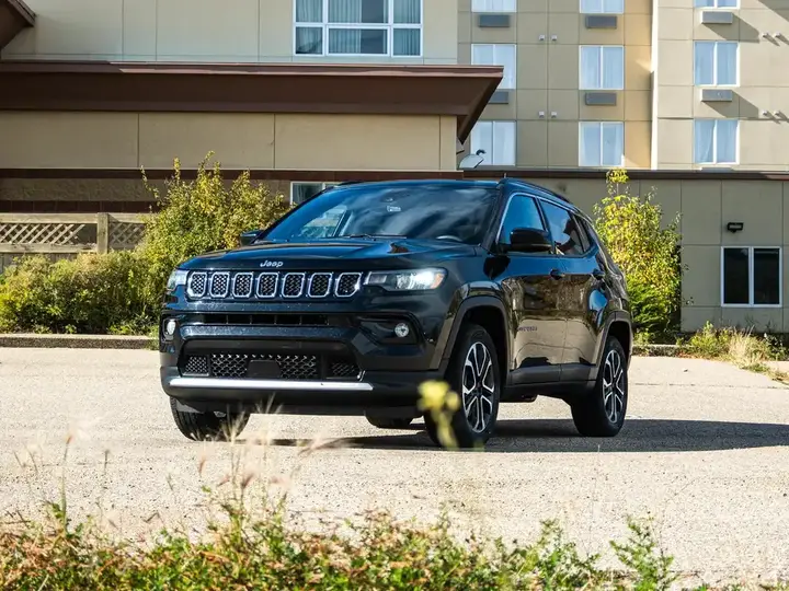 Jeep Compass 2023 photo 4