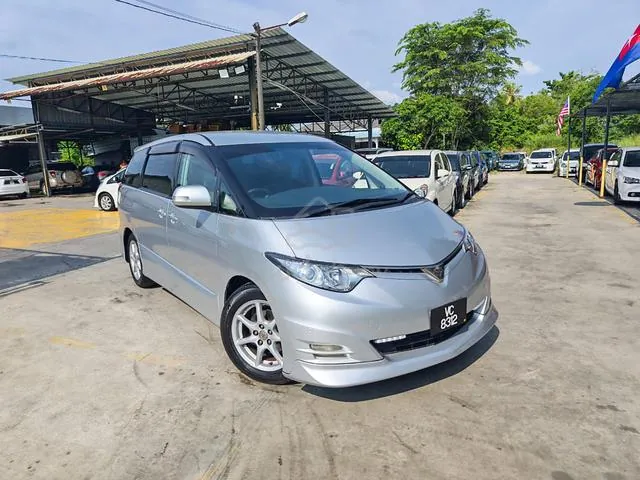 Toyota Estima