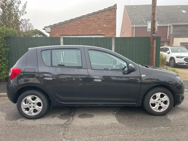 Dacia Sandero 2016 photo 4