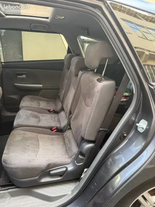 Toyota Prius 2012 photo 3