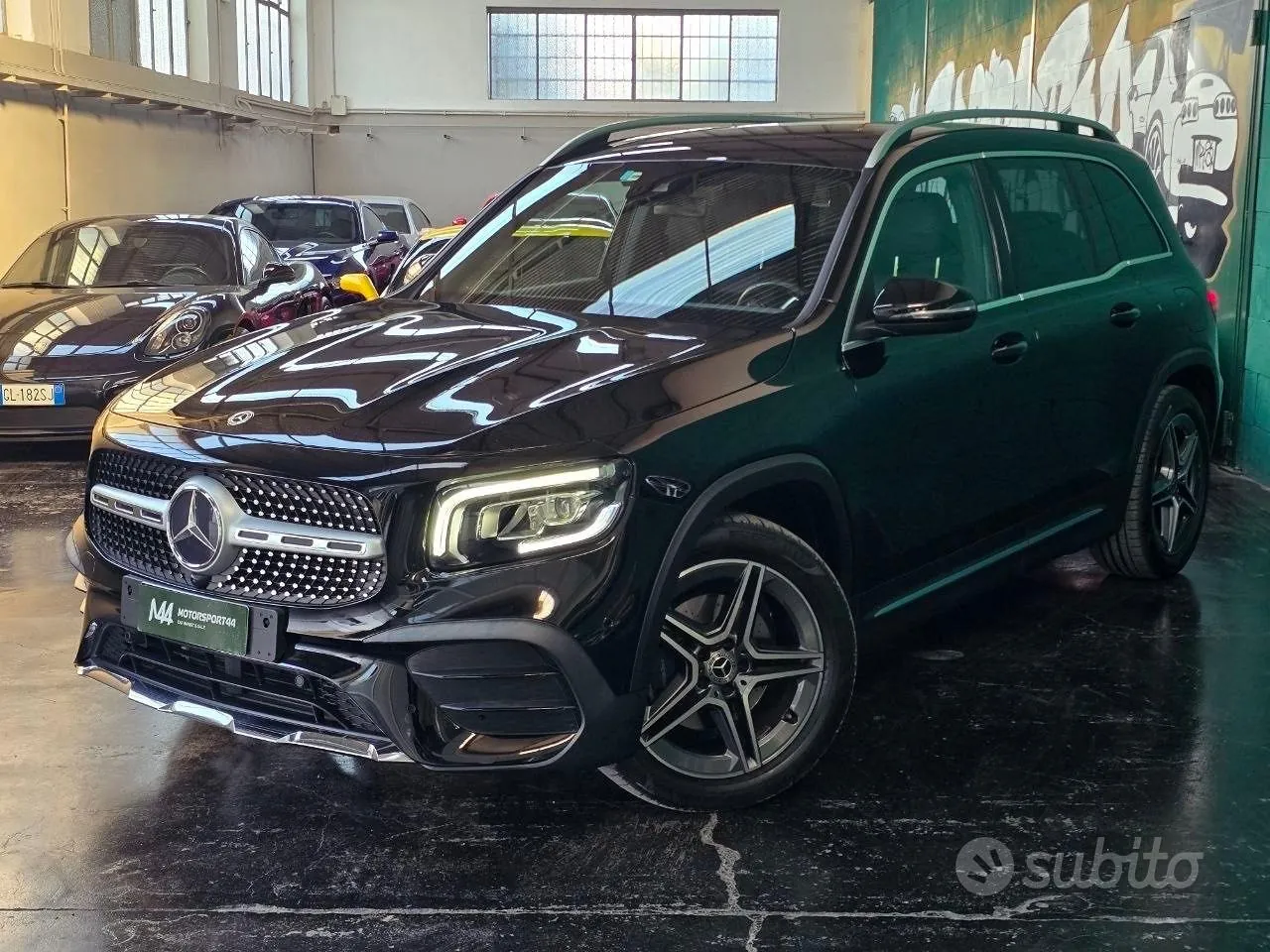 Mercedes-Benz Glb