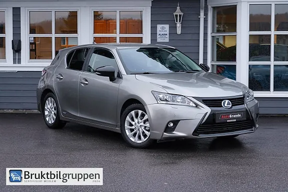 Lexus Ct200H