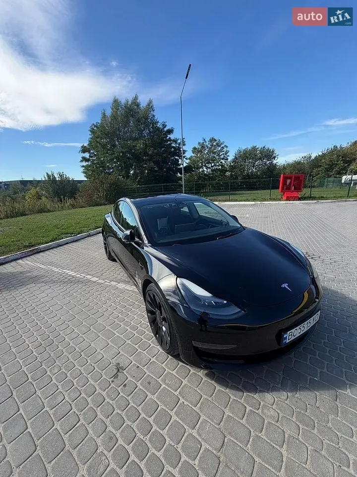 Tesla Model 3