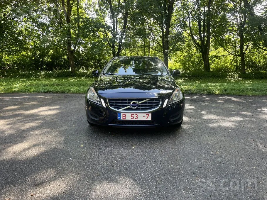 Volvo V60 2012 photo 3