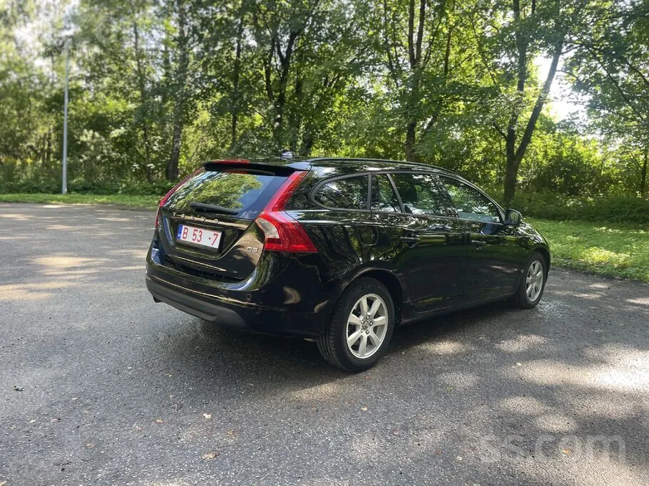 Volvo V60 2012 photo 4