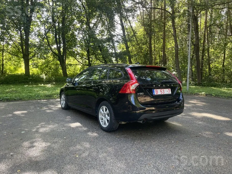 Volvo V60 2012 photo 5