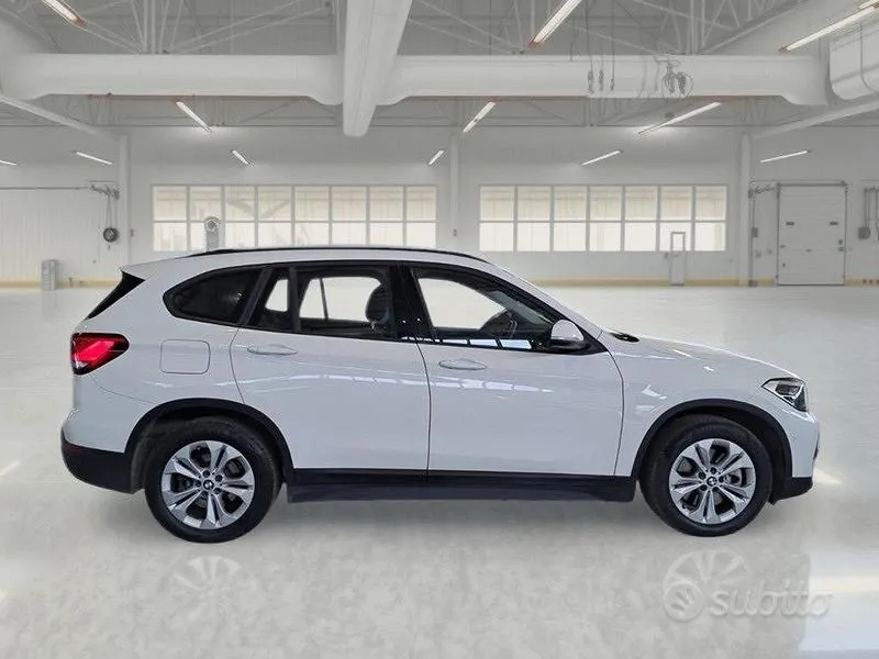 BMW X1 2021 photo 3