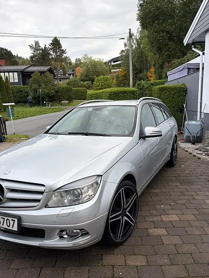 Mercedes-Benz C200 D 2009 photo 3