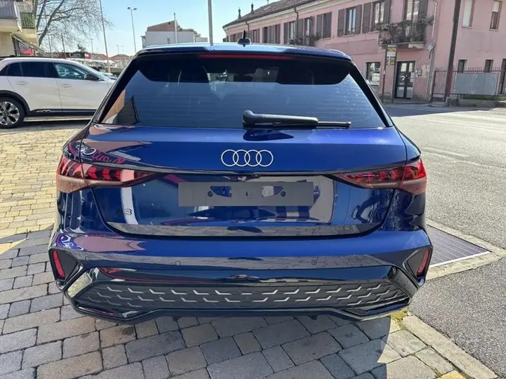 Audi A3 Sportback 2025 photo 4