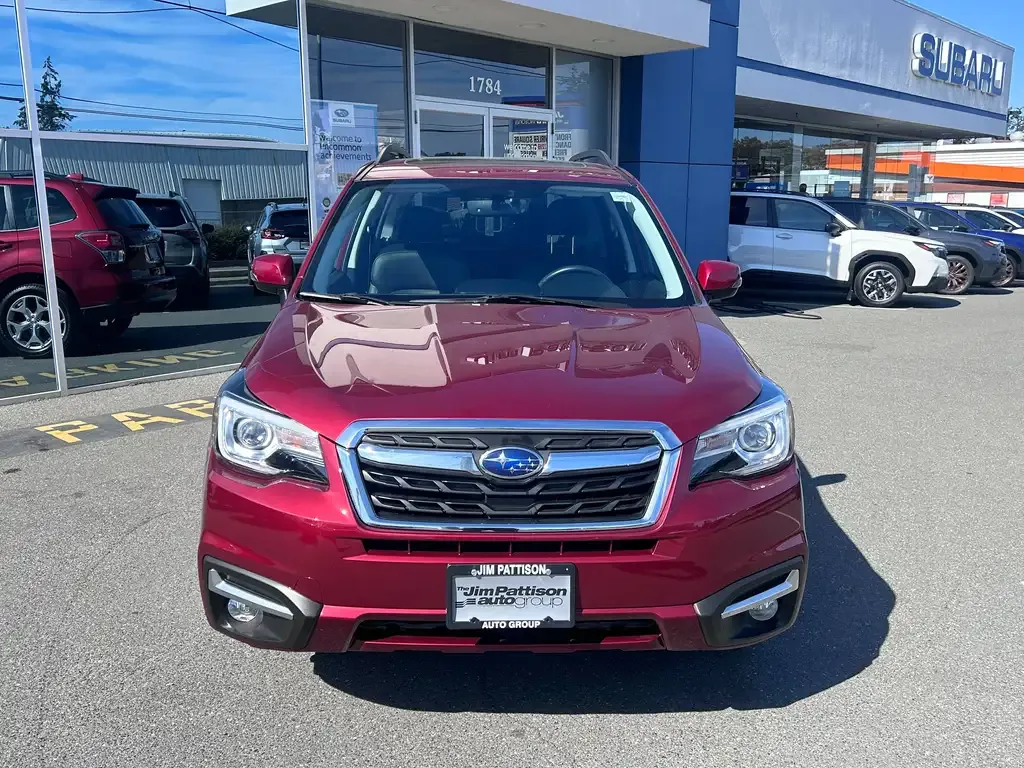 Subaru Forester 2018 photo 2