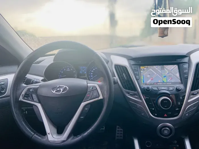 Hyundai Veloster 2012 photo 2