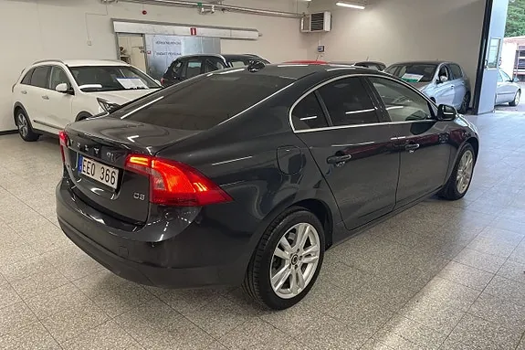 Volvo S60 2012 photo 5