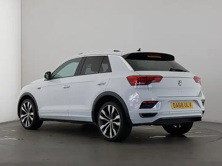Volkswagen T-Roc 2019 photo 2