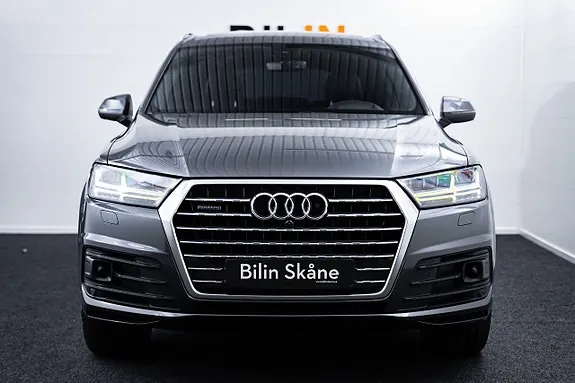 Audi Q7 2016 photo 5