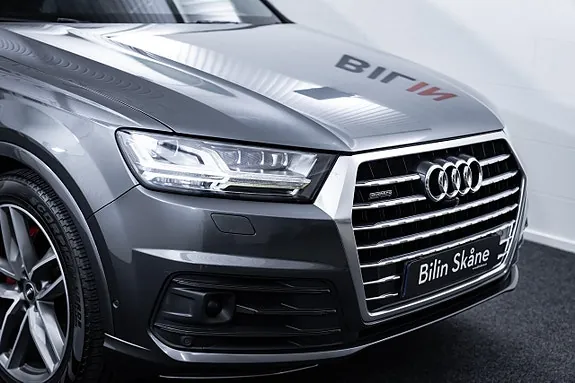 Audi Q7 2016 photo 3
