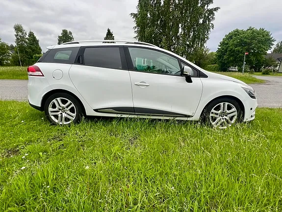 Renault Clio 2017 photo 2