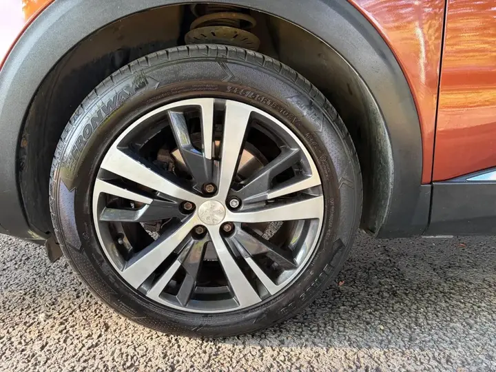 Vauxhall Insignia 2013 photo 5