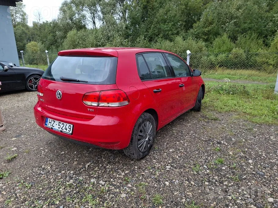 Volkswagen Golf 2012 photo 4