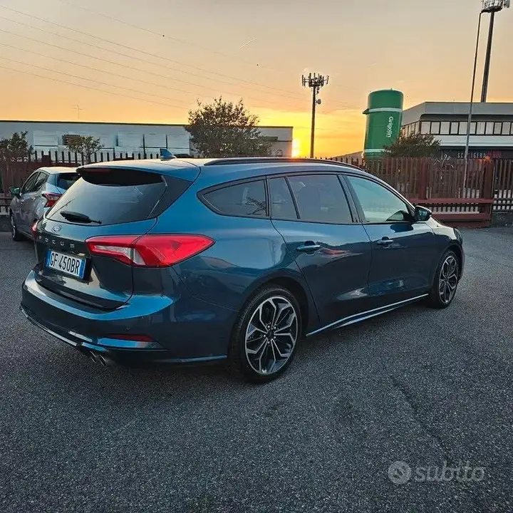 Ford Focus 2021 photo 4