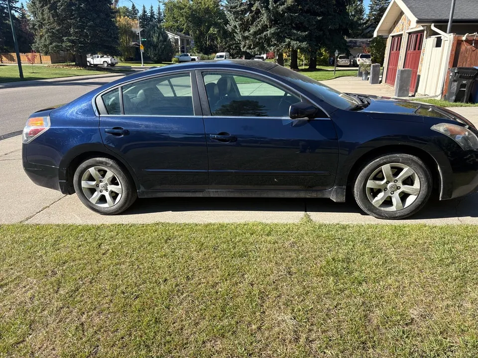 Nissan Altima 2009 photo 3