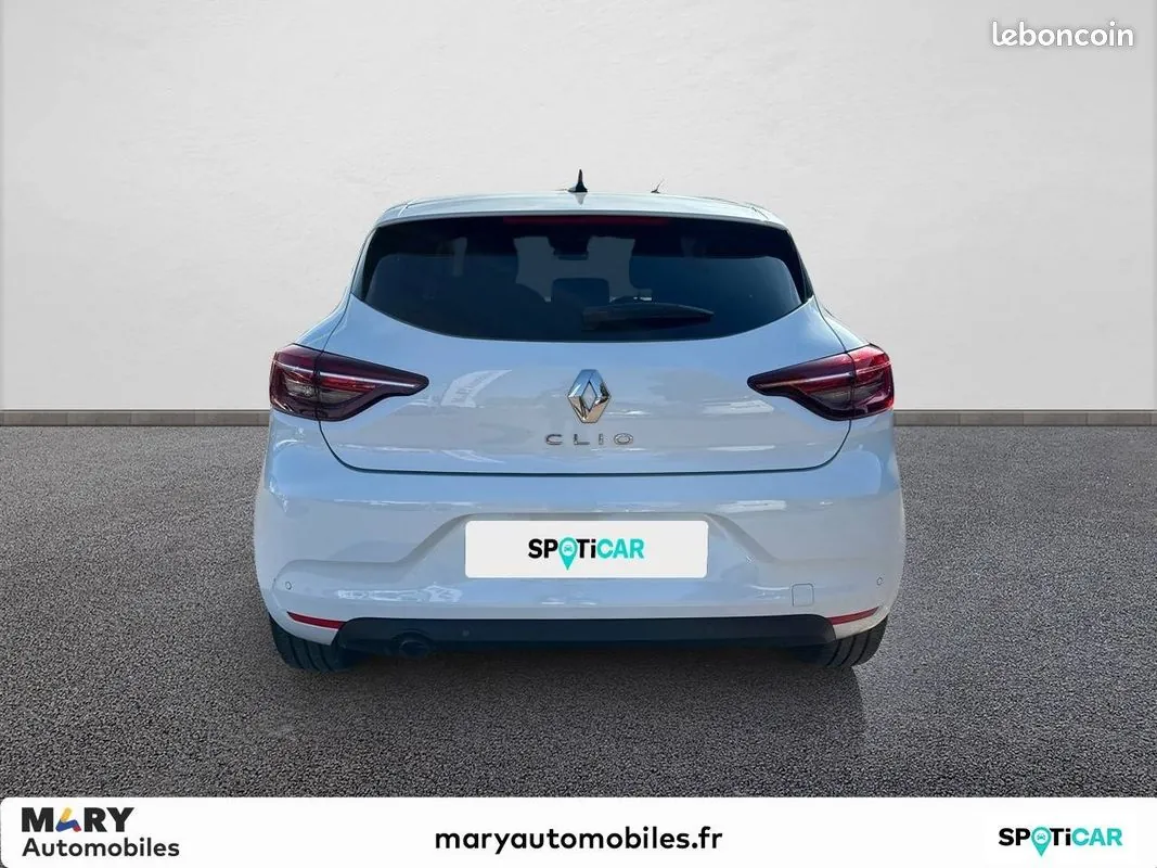 Renault Clio 2023 photo 3
