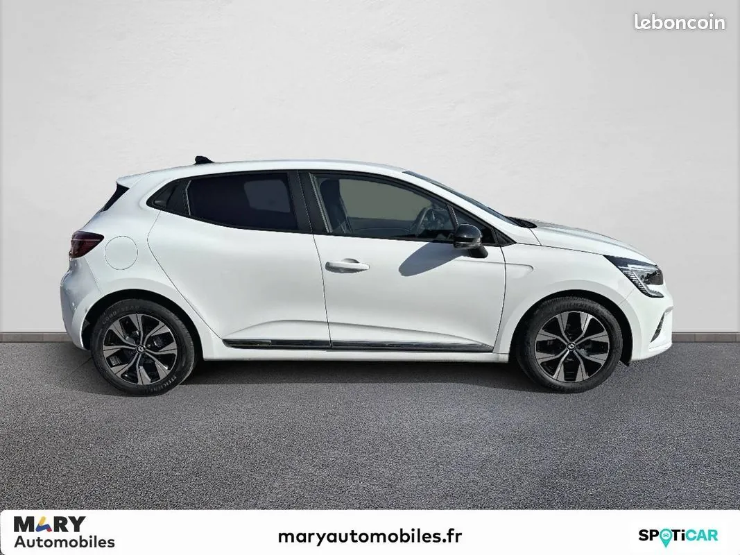 Renault Clio 2023 photo 4