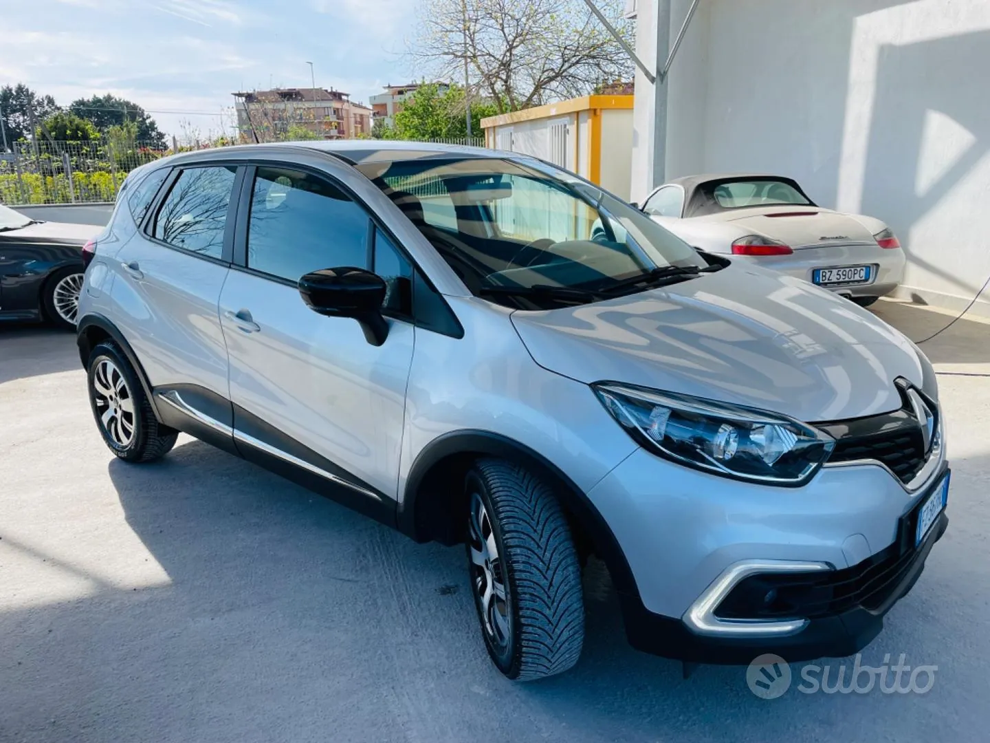 Renault Captur 2019 photo 2