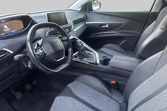 Peugeot 5008 2017 photo 3