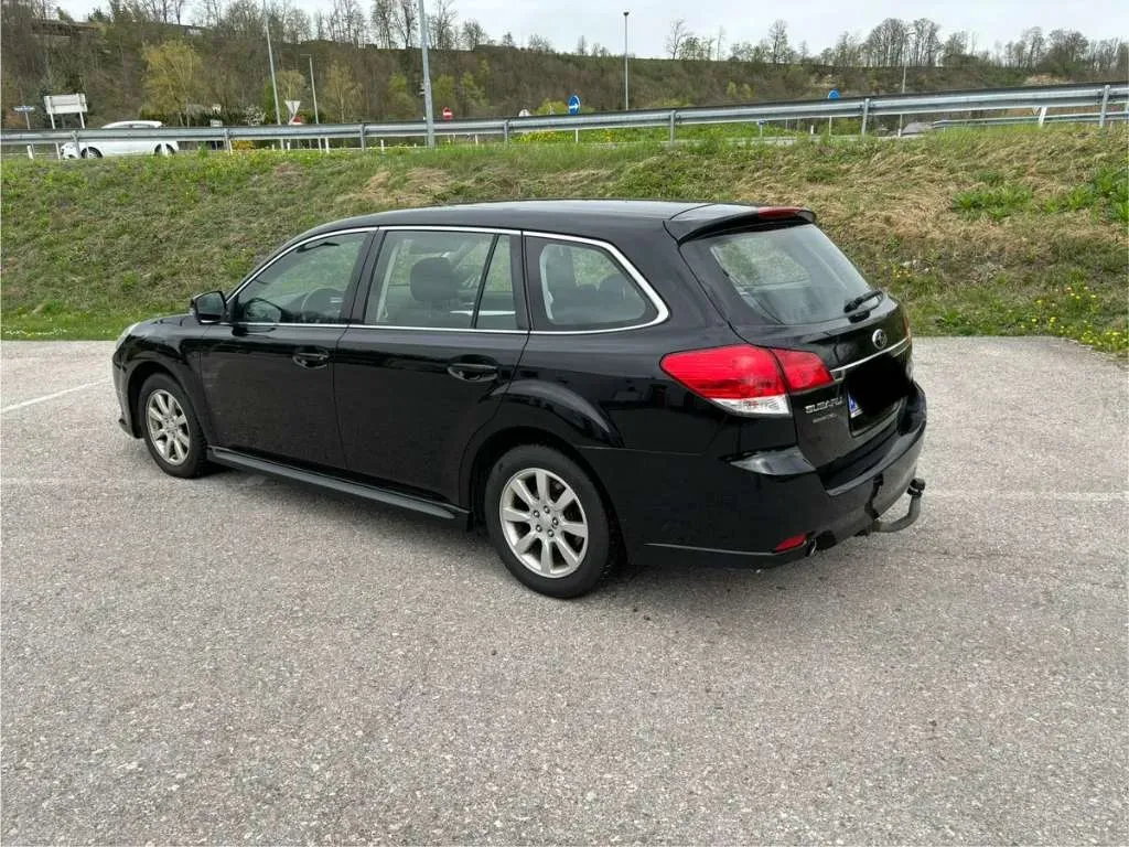 Subaru Legacy 2012 photo 3