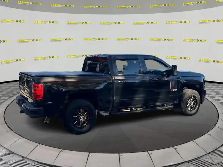 Chevrolet Silverado 2017 photo 3