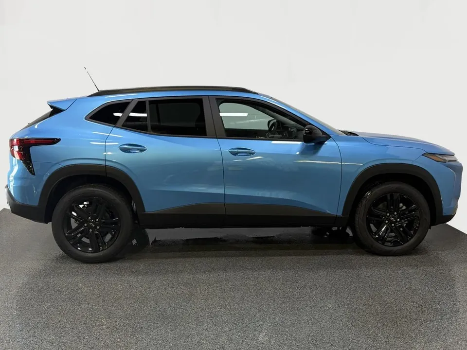 Chevrolet Trax 2026 photo 2