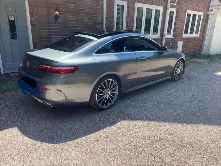 Mercedes-Benz E-Class 2018 photo 4