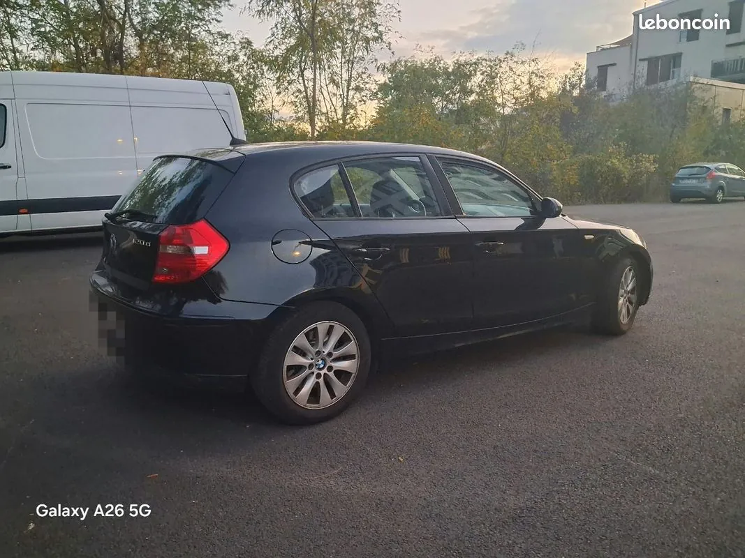 BMW 1 Series 2008 photo 2