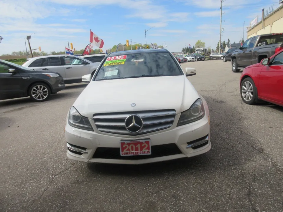 Mercedes-Benz C-Class 2012 photo 2