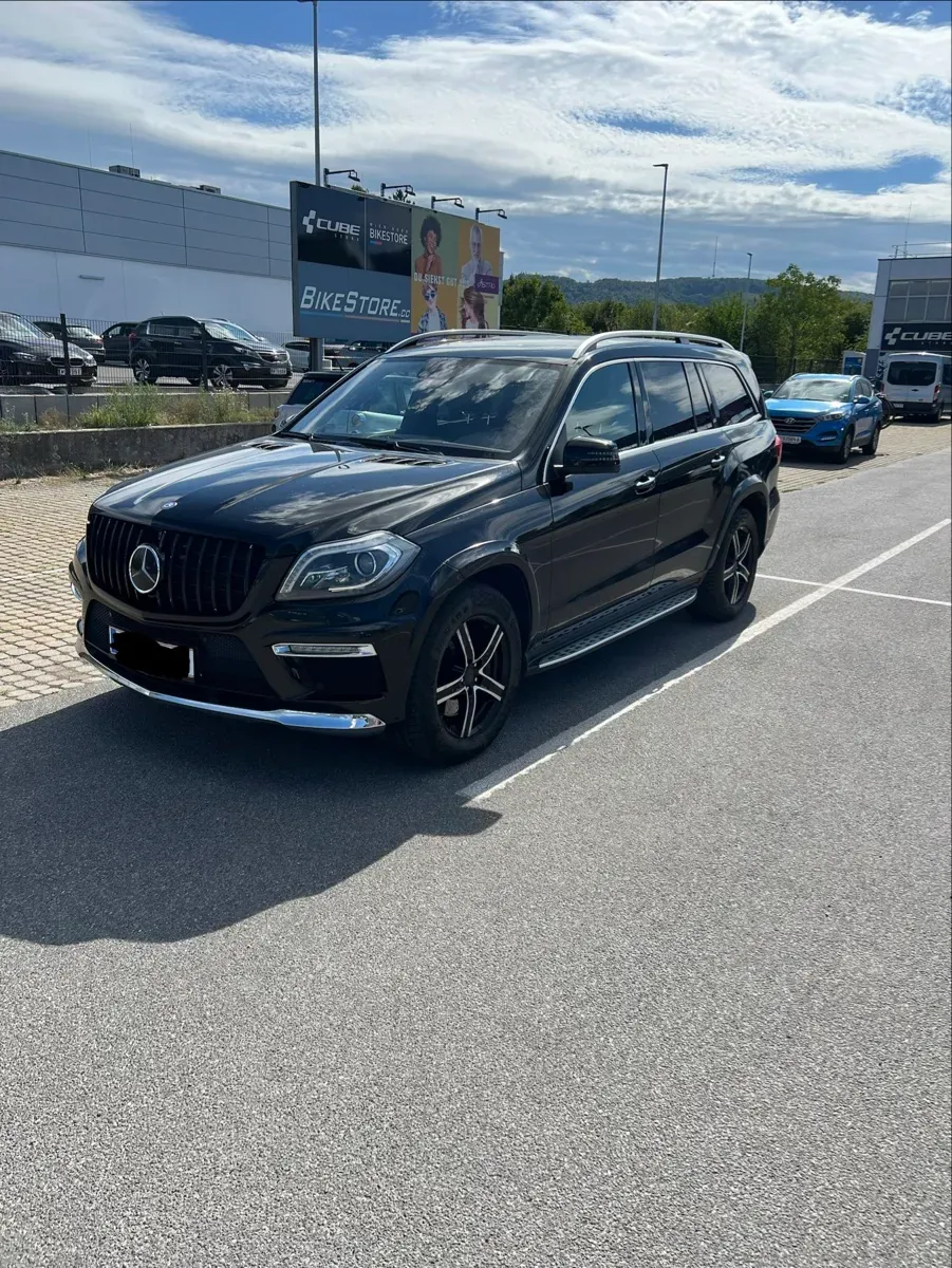 Mercedes-Benz Gl-Class